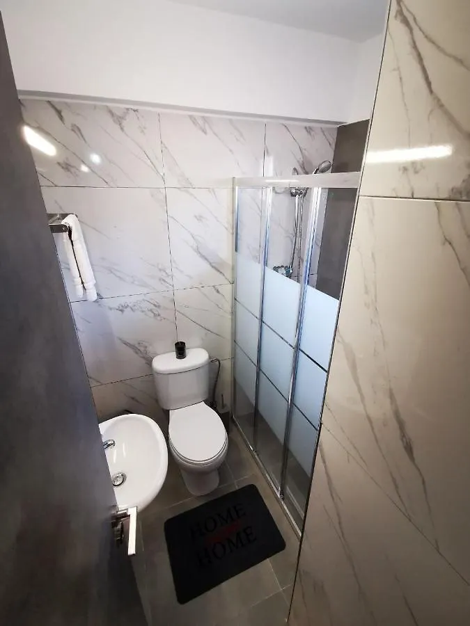 איה נאפה Eleana Apartments